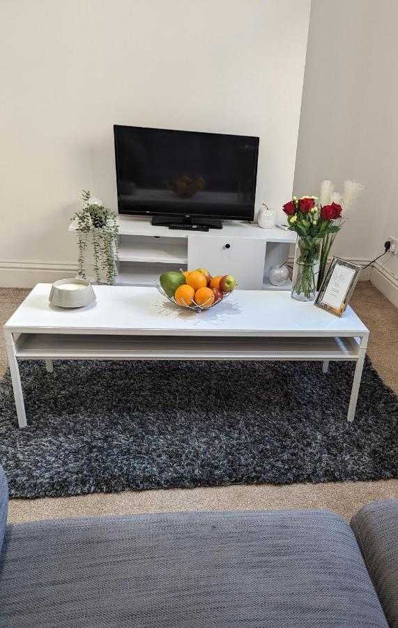 1 Bedroom Flat In גרייבסנד מראה חיצוני תמונה